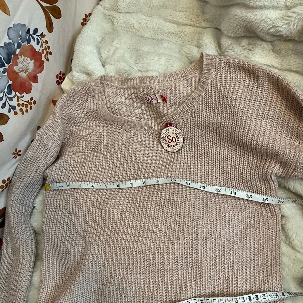 NWT SO Girls XL/16 Pale Pink Gold Heart Ruffle Hem Fall Winter Valentine Sweater